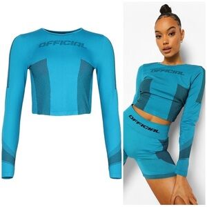 BooHoo OFCL Top Women’s Size Medium Aqua Blue Seamfree Contour Gym Top